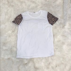 PINK Leopard Sleeve Tee